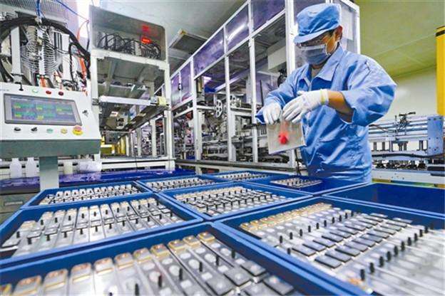 擬投資15億元建設(shè)硅碳負(fù)極、添加劑等鋰電材料項(xiàng)目